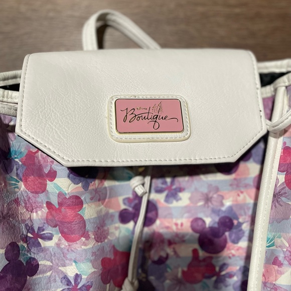 Disney Minnie Drawstring Backpack/Purse - Picture 3 of 6